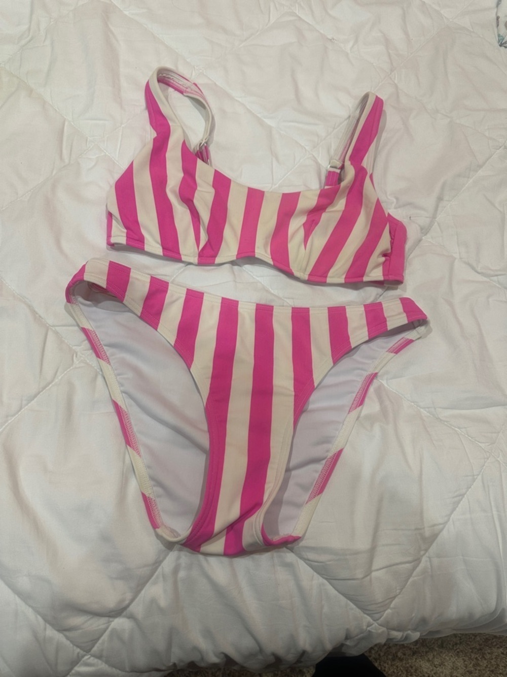 Women Pink and Cream Stripe Two-Piece Swim Set size 10 bra34c